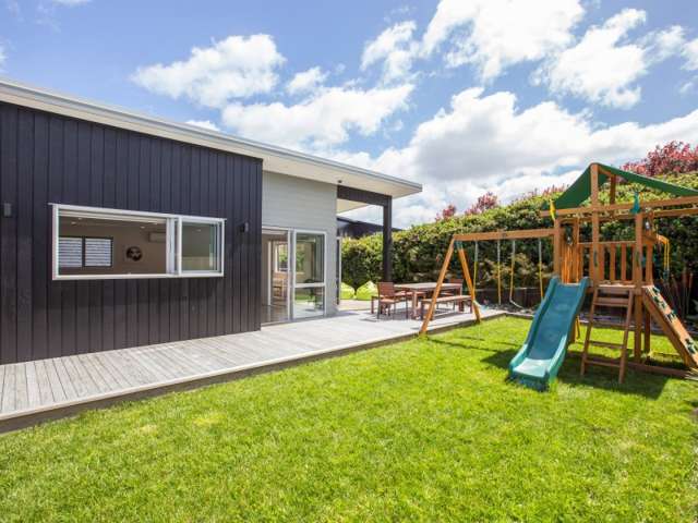 20 Laly Haddon Place Matakana_2