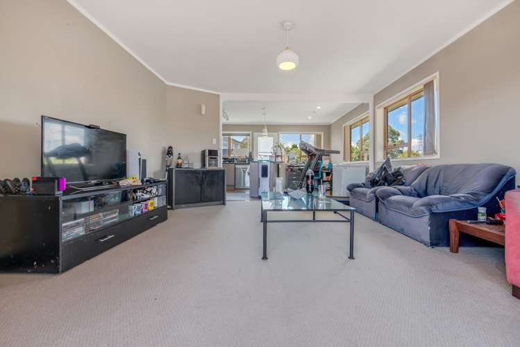 3/34 Latham Avenue Pakuranga_3