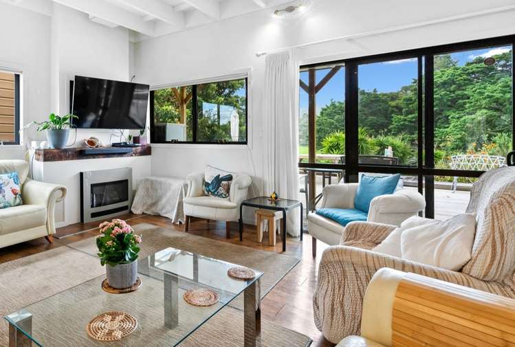 83 Alcoba Street Kamo_14