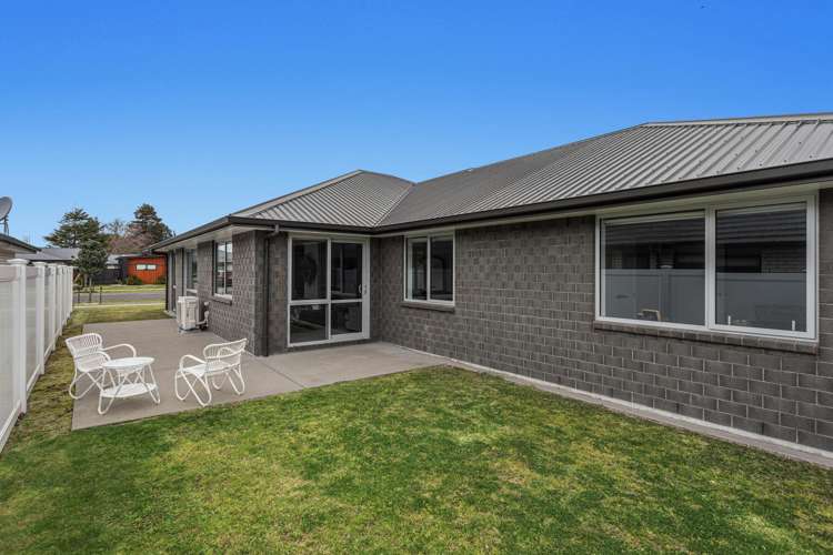 15 Kakariki Drive Coastlands_14