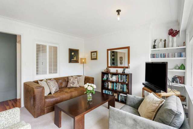 2/6 Pine Terrace Howick_3