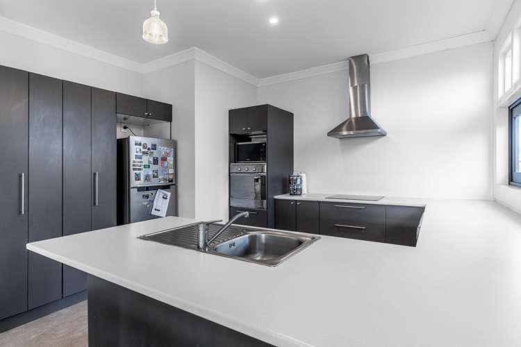 27 Queen Street Winton_5