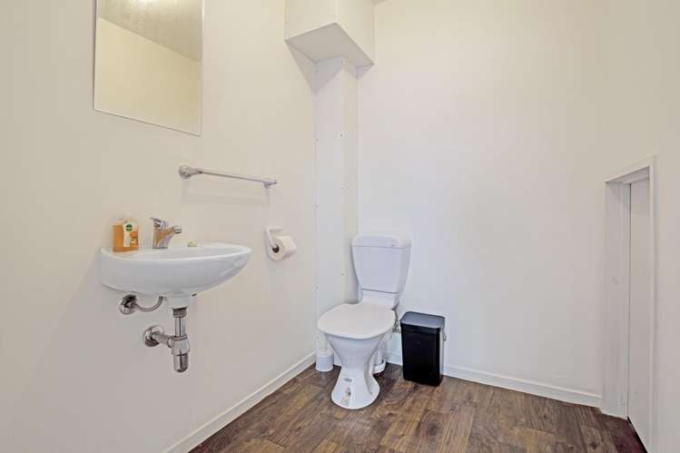 1/31 Stevens Street Waltham_16