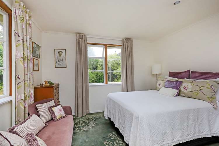 1106 Cunningham Crescent Mayfair_9