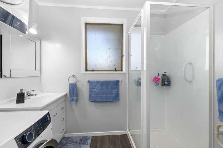 2/50 Kowhai Avenue Ebdentown_9