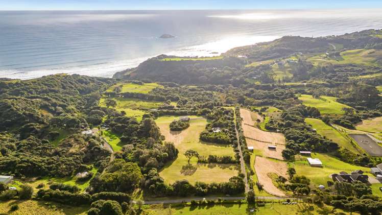 20 Constable Road Muriwai_23