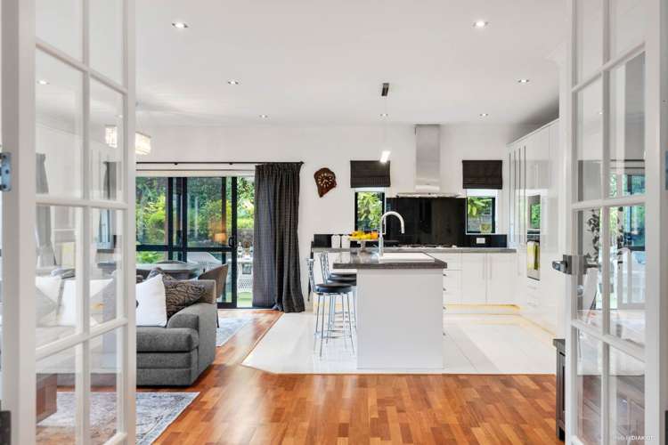 11 Silvana Drive Flat Bush_17