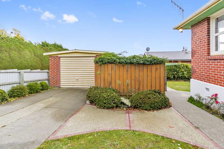 87 Grants Road Marchwiel_15