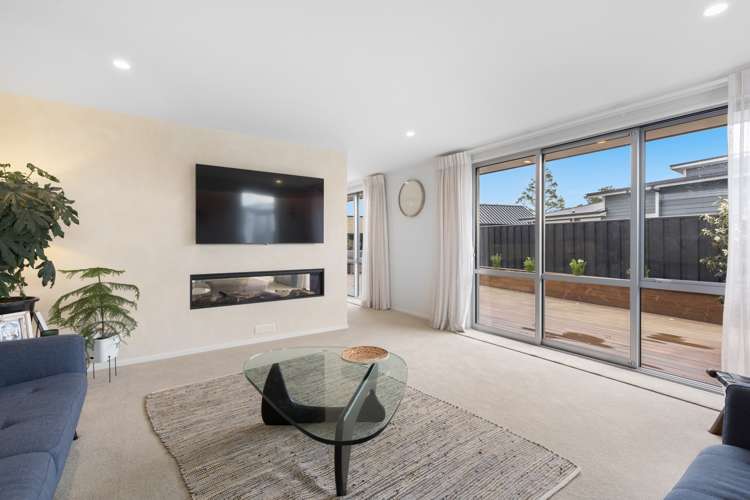 8 Irvines Track Halswell_10