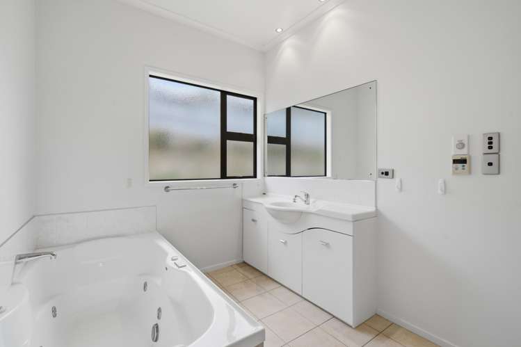 19C Shelter Grove Frankleigh Park_27