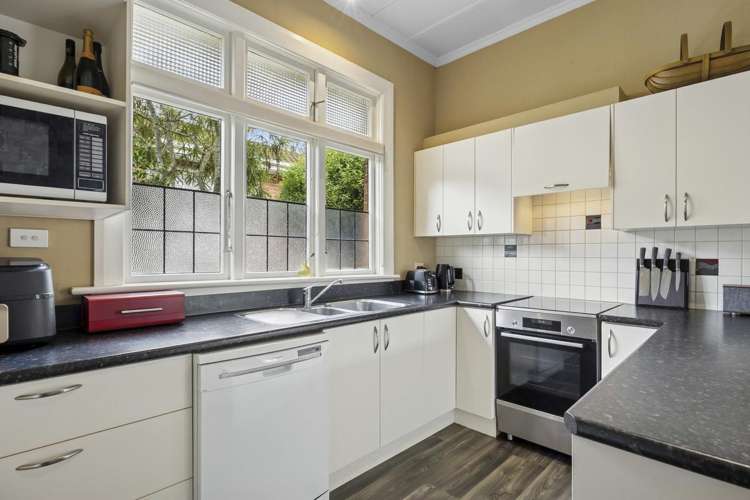 52 Bayfield Road Andersons Bay_13