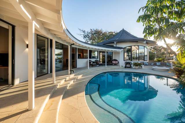 Modernised Architectural Masterpiece