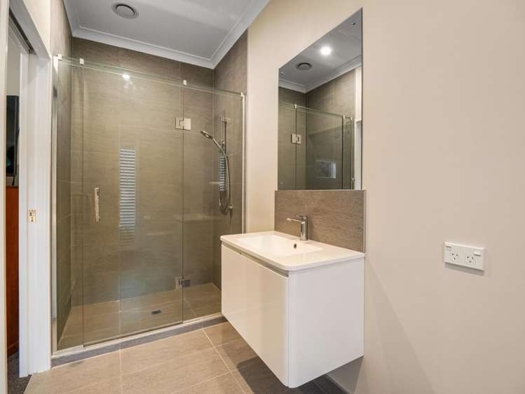 82 Upland Road Aongatete_15