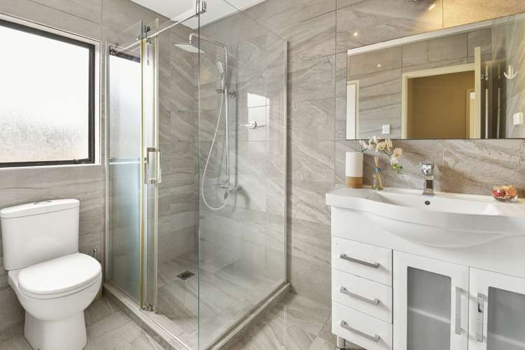 26 Muirfield Street Wattle Downs_8