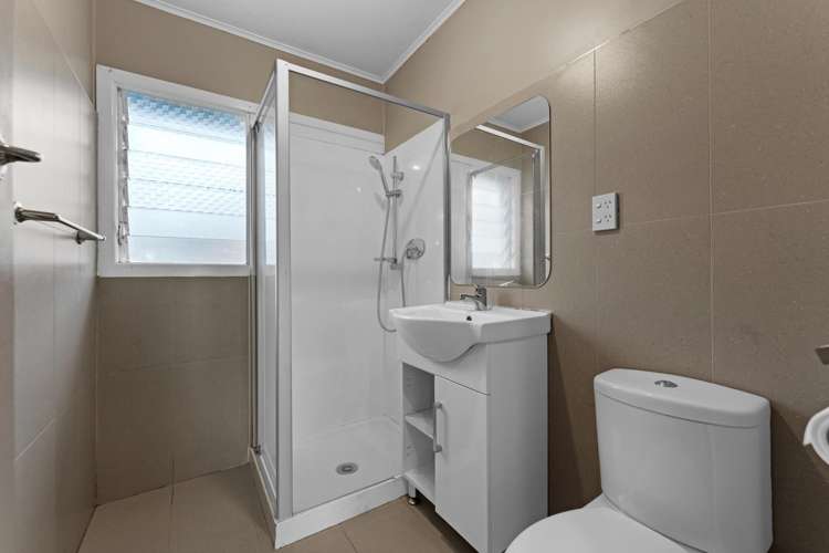 2/19 Motatau Road Papatoetoe_10