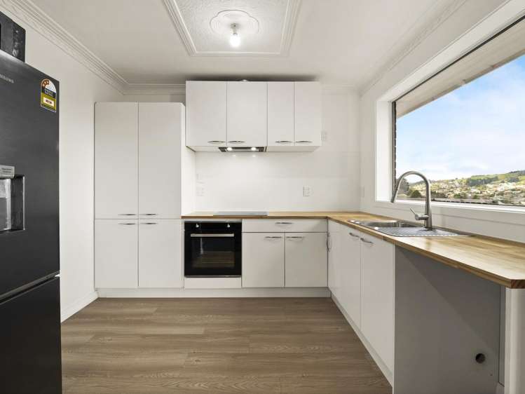 44 Waldron Crescent Green Island_7