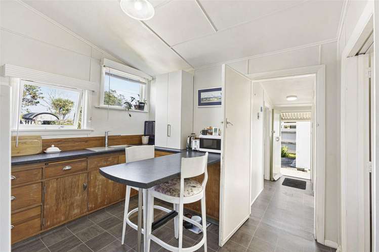 66a and b Peel Street Westport_23