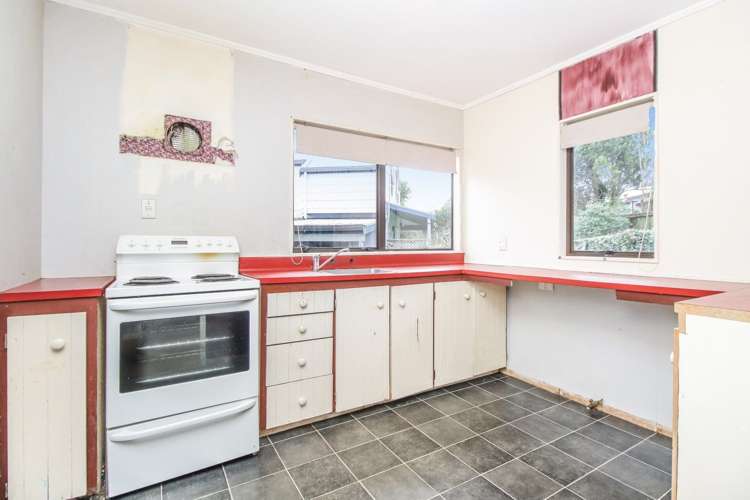 114a Vodanovich Road Te Atatu South_5