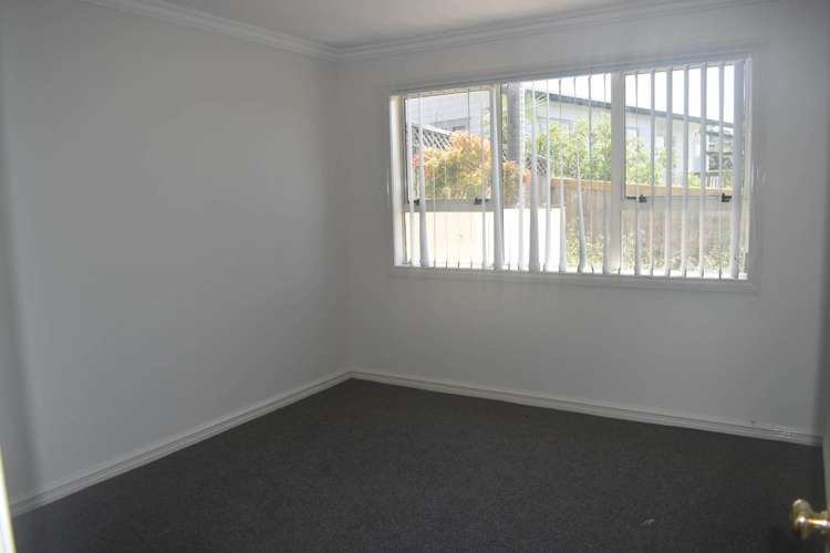 114 Frederick Street Hillsborough_19