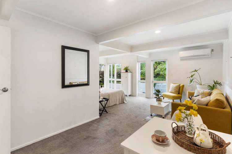 1/51 Merani Street Belmont_18