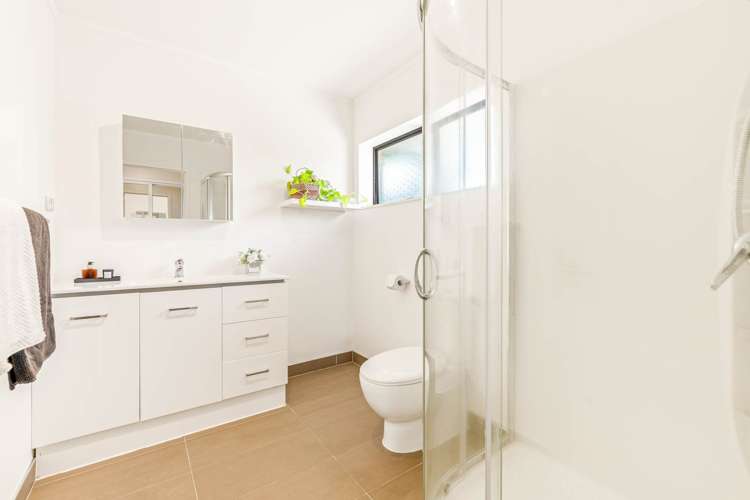 34 Summermist Drive Northpark_13