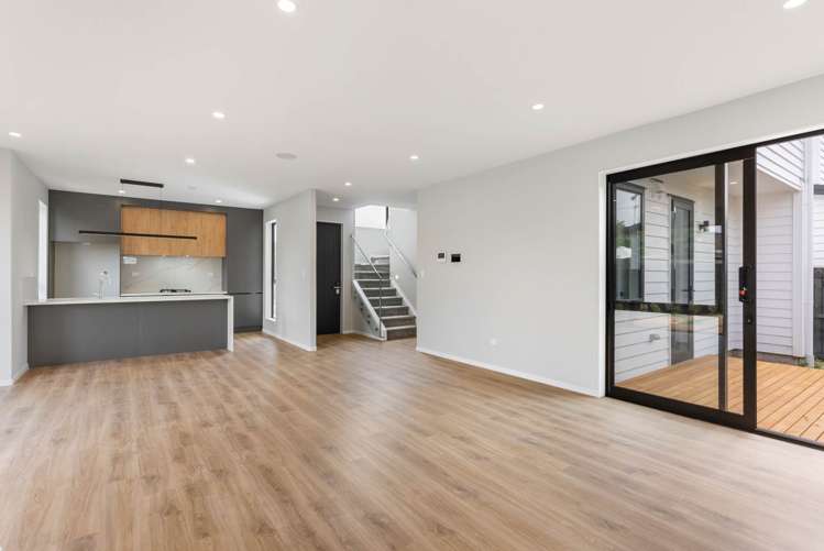 7C Edgewater Grove Orewa_14