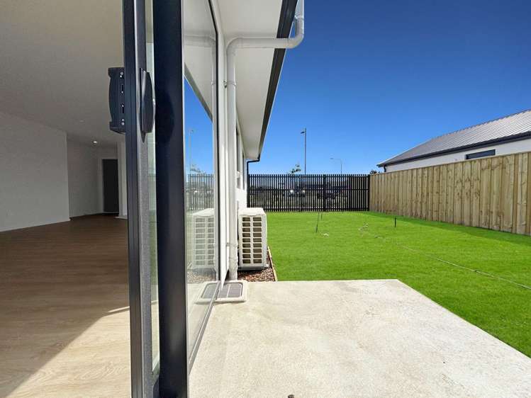 1 Verdant Cl Rolleston_16