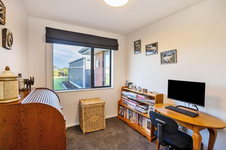 305 Oreti Road Otatara_21