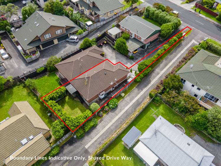 2/53 Moore Street Howick_16