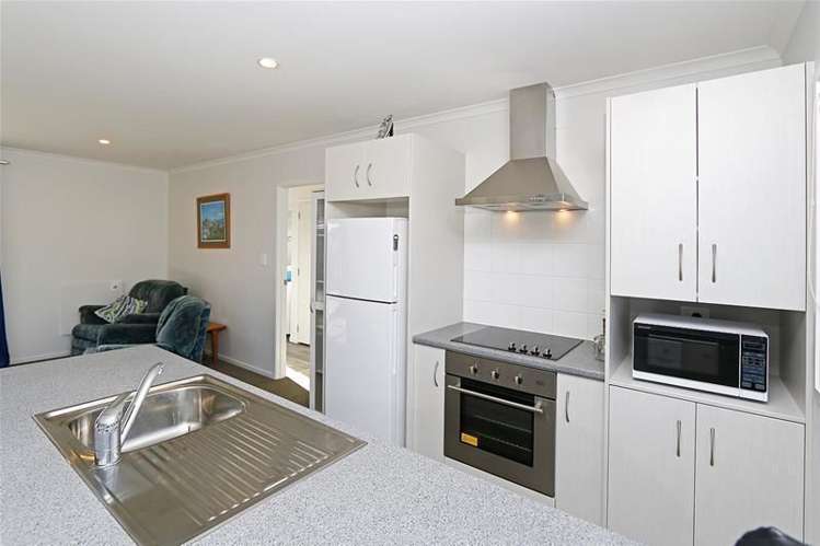 1 Dieffenbach Street Opunake_8