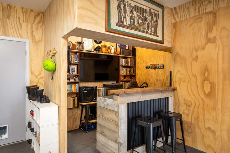 3 Customhouse Street Bell Block_16