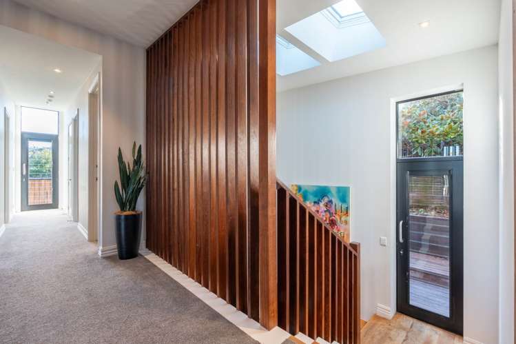 109A Beach Road Castor Bay_28