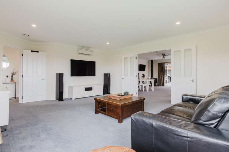 4 Lourie Way Fitzherbert_5