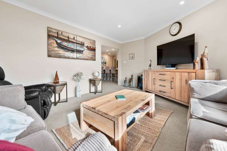 64 Ballantyne Way Katikati_12