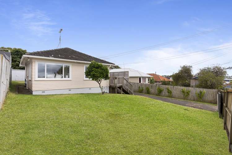 57 Court Crescent Panmure_12