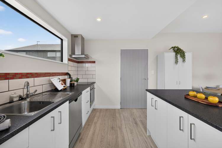 98b Randolph Street Woolston_3