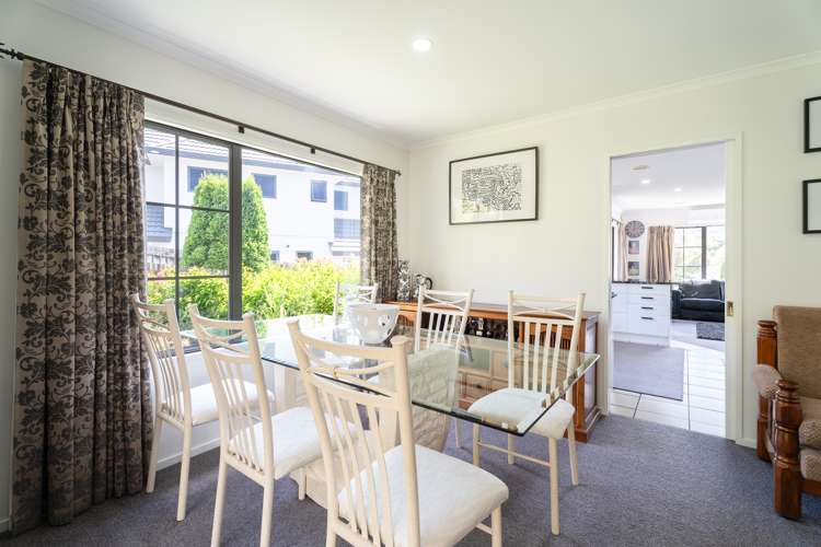 53 Amesbury Drive Churton Park_10