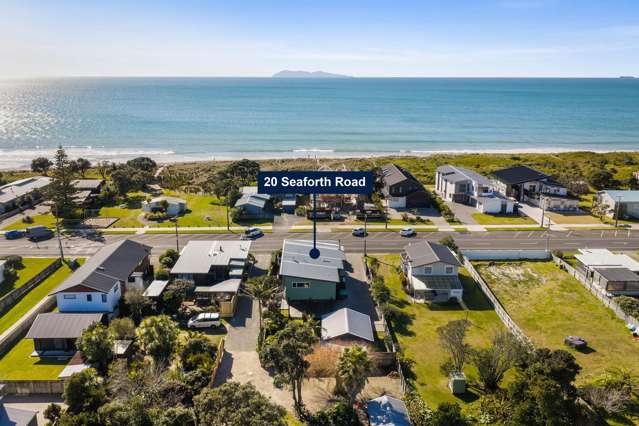 Modern Coastal Living at Waihi Beach