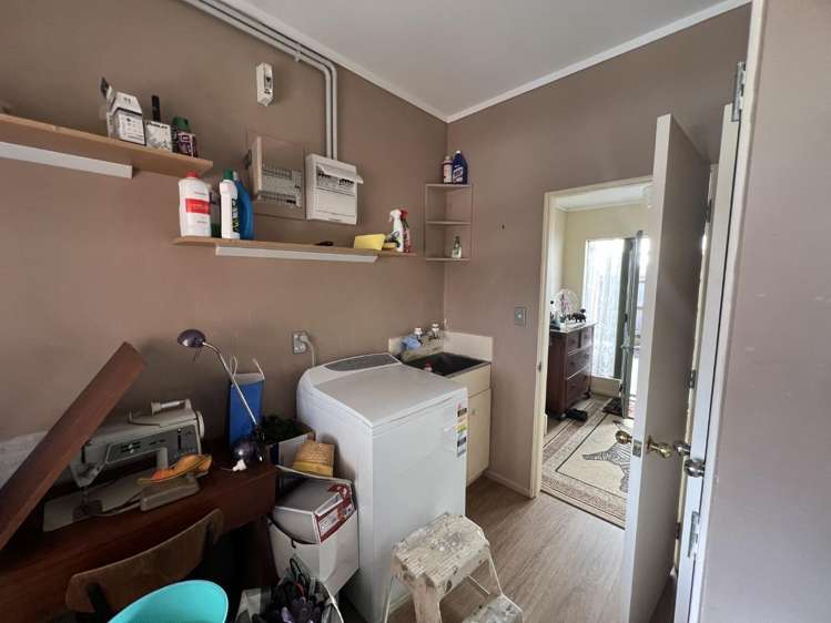 1361A Whangaparaoa Road Army Bay_11