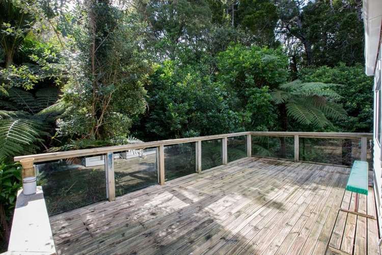 311 Huia Road Titirangi_9