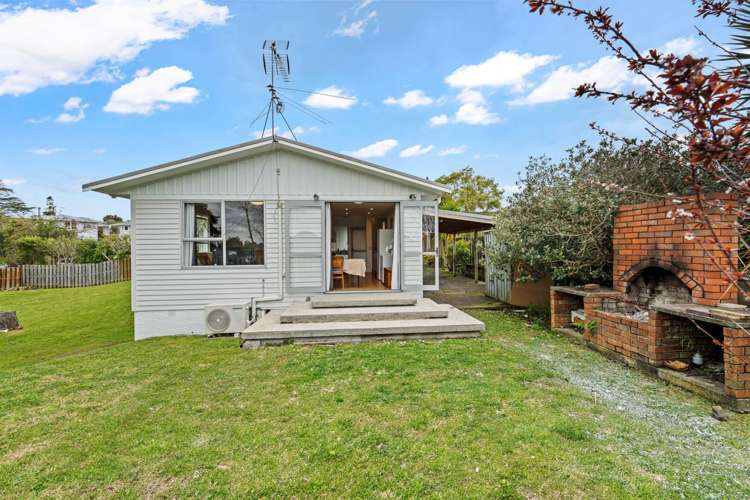 25 Roberts Road Te Atatu South_2