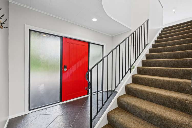 8B Wharepaina Crescent Springfield_15