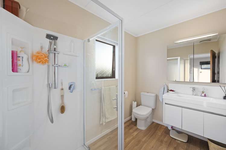 42 Harvey Street Waipahihi_16