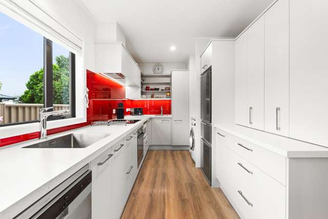 5 Anna Lane Raureka_3