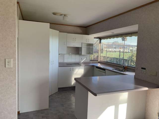 2/76 Alabama Road 1915_2