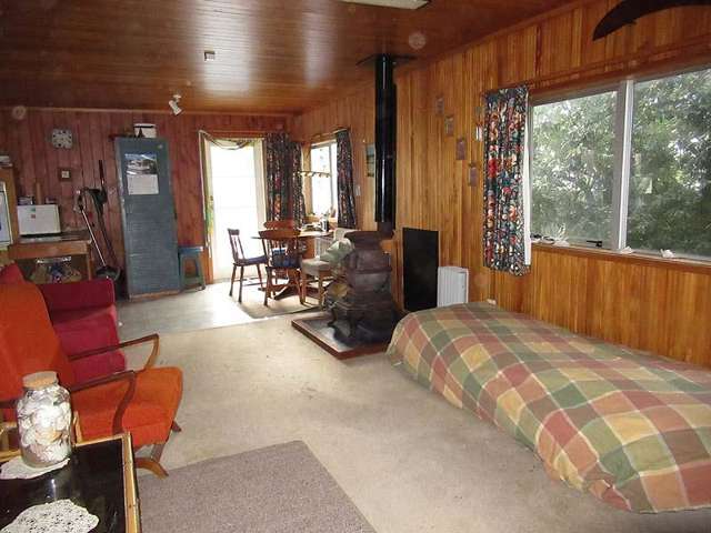 83 Whangaimoana Beach Road Pirinoa_4