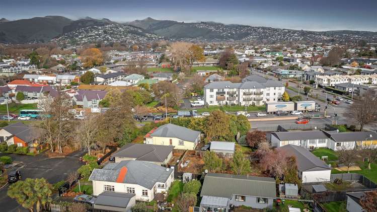 19 Defoe Place Waltham_26