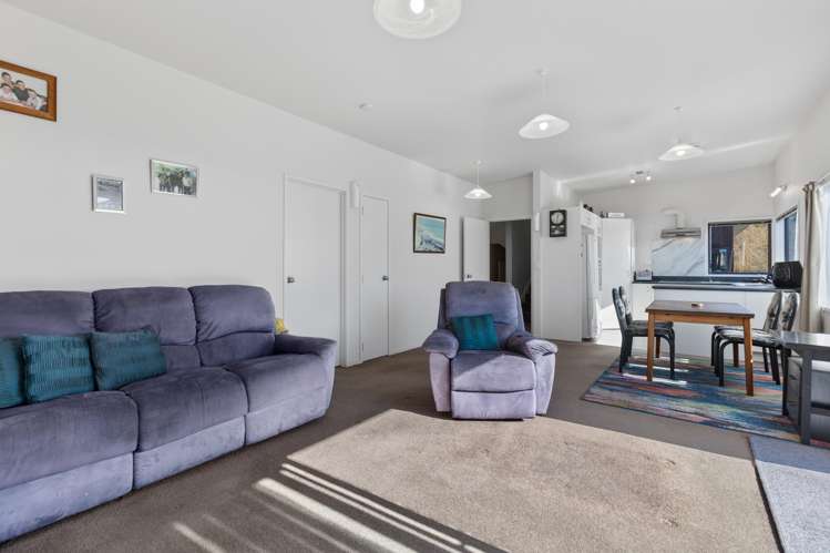 1/14 Makere Street Waitara_10