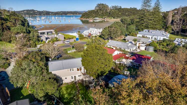 24 Hope Avenue Russell_24