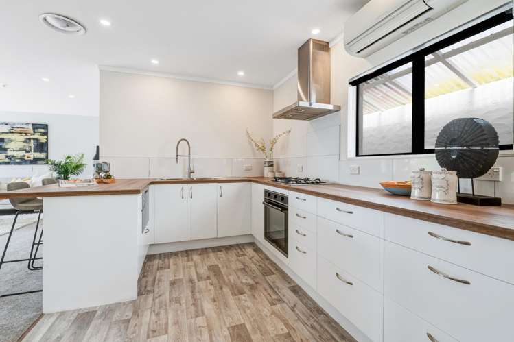 12A Eagle Place_2